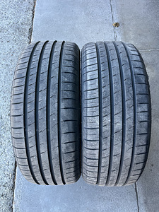 245/40R19 зимние шины (1 фото из 5)