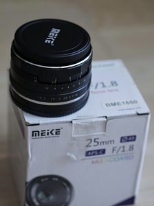 Meike 25 MM f1.8 E-Mount (1 foto / 7)