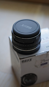 Meike 25 MM f1.8 E-Mount (7 foto / 7)