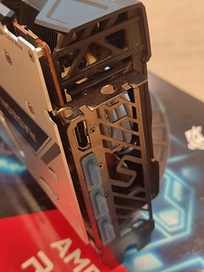 Sapphire NITRO+ RX 6800 16Gb (4 фото из 6)