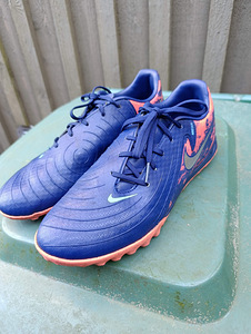 NIKE Force9 бутсы для искусственного газона, р. 41, как новые (3 фото из 7)