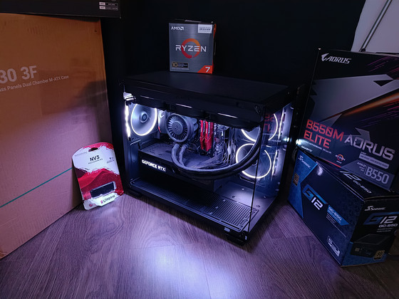 Ryzen 7 5800x3d / RTX 3080 / 32GB DDR4 / AIO / WIN / ARGB