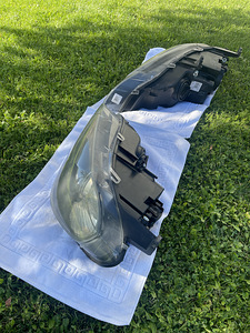 Esituled BMW X5 E70 pre-LCI OEM bi-xenon, vasak + parem (9 foto / 9)