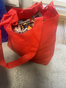 MÜÜDUD Lego klotsid (minifiguurid ja tarvikud 17,5 kg kokku) (5 foto / 5)
