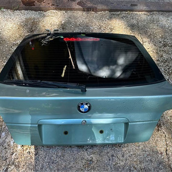 BMW E36 Compact tagaluuk