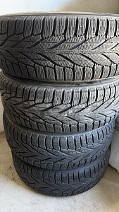 Nokian Hakkapeliitta R2 SUV 235 / 65 R17 108 R XL 7-7.5mm (1 foto / 4)