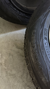 Nokian Hakkapeliitta R2 SUV 235 / 65 R17 108 R XL 7-7.5mm (4 foto / 4)