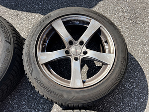 5x120 BMW 17" valuveljed Hankook lamellrehvidega 225/55/17 (3 foto / 10)