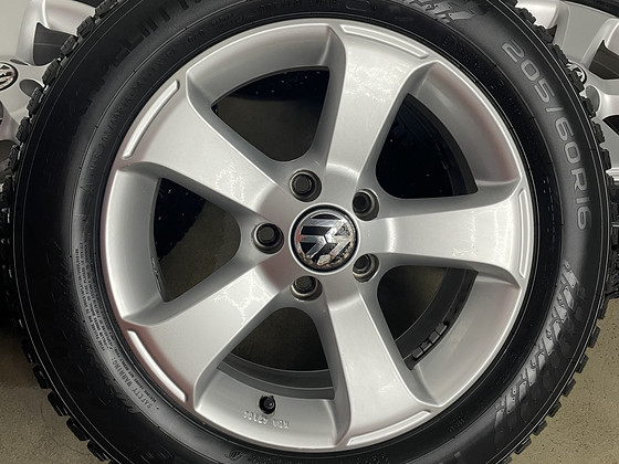 Оригинальные диски Volkswagen R16