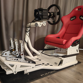 Кресло Fanatec thrustmaster moza playseat rseat rs1