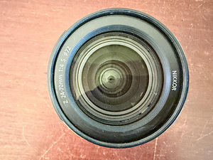 Nikon Nikkor Z 24–70mm f/4 S (1 foto / 5)