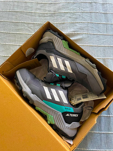 Saapad ADIDAS TERREX EASTRAIL 2 (suurus 36 2/3) (2 foto / 4)