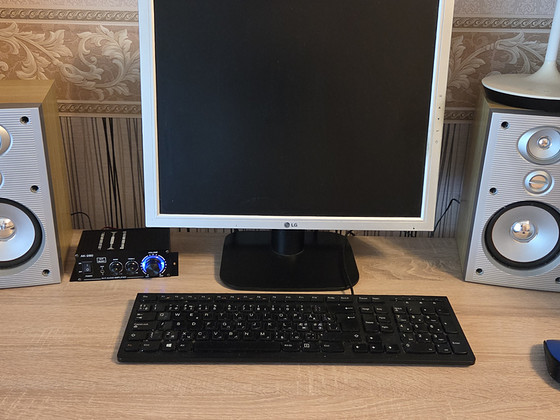 Усилитель и колонки Sansui