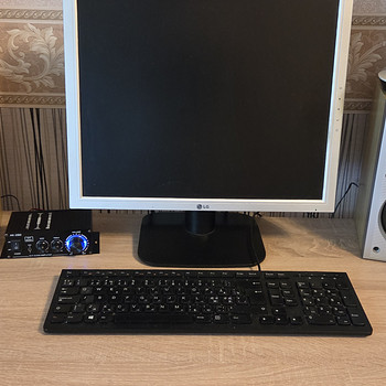 Усилитель и колонки Sansui