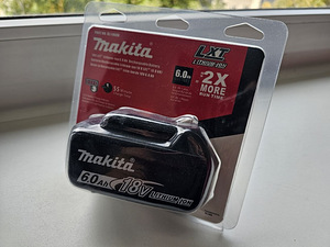 Makita aku 6Ah 18V BL1860B (1 foto / 2)