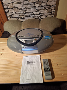 Sony CD + радио + кассета (1 фото из 1)