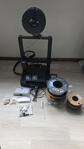 3D printer Creality Ender 3 V3 KE + filament ja muu (6 foto / 9)