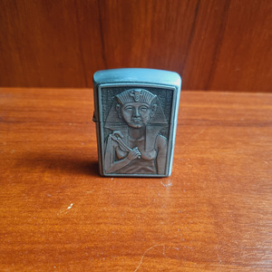 Уникальные Зажигалки (2 фото из 5)