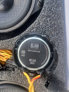 Relax blam Mercedes-Benz audio (3 foto / 4)
