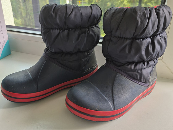 Crocs C12