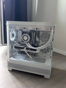 Lauaarvuti Gaming Thunder G3 White, Ryzen 7 32GB 2TB RTX5070 (1 foto / 2)
