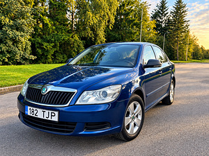 Skoda Octavia (137252 км) 2012 (2 фото из 10)