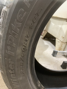 225/50R17 шипованные шины Hankook Winter Pike RS (3 фото из 7)