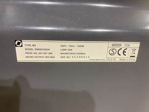 Микроволновая печь Electrolux EMS20100OX 1250W (4 фото из 4)