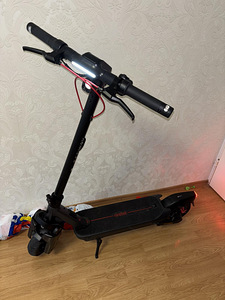 Segway Ninebot Max G3 E (2 foto / 9)