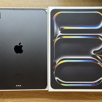 Apple iPad Pro 11 M4 256GB WiFi Space Black, как новый.