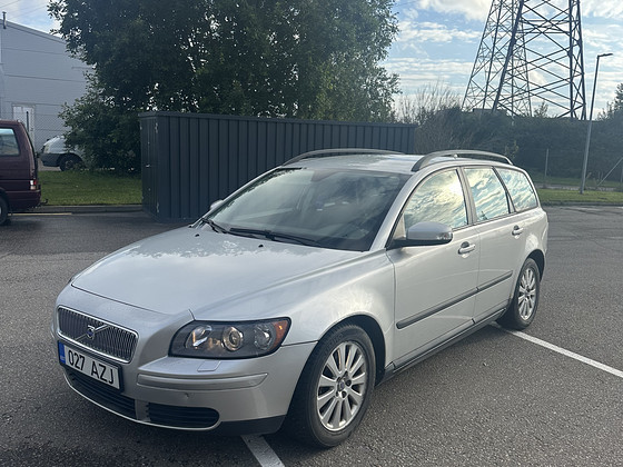 Volvo Registreerimistasu on makstud.Lpg