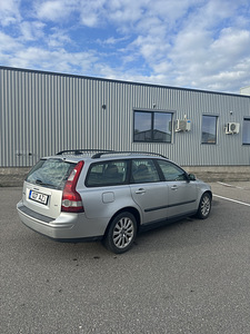 Регистрационный сбор за Volvo оплачен. LPG (4 фото из 9)