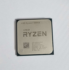 Процессор Ryzen 7 5800 (1 фото из 3)