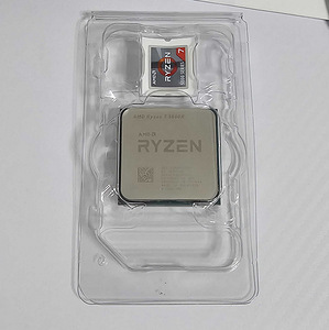 Процессор Ryzen 7 5800 (3 фото из 3)