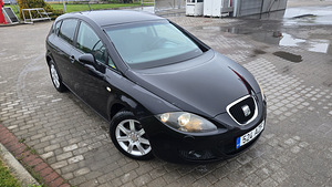 SEAT Leon 1.6 75кВт (1 фото из 13)