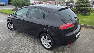 SEAT Leon 1.6 75кВт (4 фото из 13)