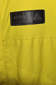 Жёлтая куртка Burton (4 фото из 6)