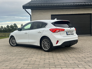 Ford Focus Titanium 2019 1.5Tdci (3 foto / 15)