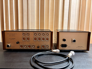 Предусилитель Leben RS-28CX (3 фото из 5)