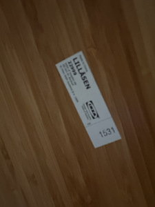 Письменный стол Ikea (3 фото из 3)