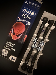 Oral-B iO, Kids Disney Spiderman, 4 tk - hambaharja otsikud (1 foto / 1)