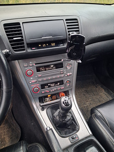 Subaru lagacy LPG (8 foto / 9)