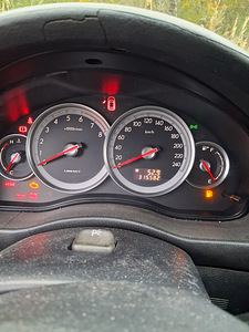 Subaru lagacy LPG (9 foto / 9)