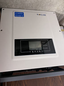 Päikesepaneelide inverter (1 foto / 5)