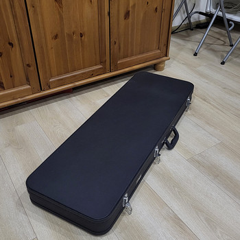 Elektrikitarri kohver