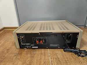 Стереоусилитель мощности Marantz SM-80 (3 фото из 3)