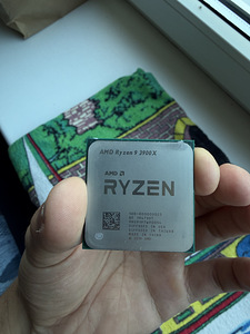 Процессор Ryzen 9 3900X (1 фото из 2)