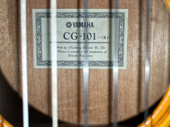 Классическая гитара Yamaha CG101