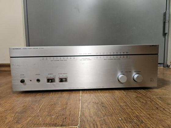 Стерео усилитель мощности Luxman M-120A