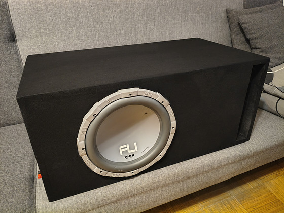 Subwoofer